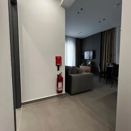 Oasis In With 500 Mbps Internet Appartement *