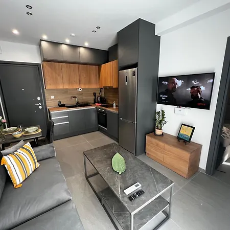 Appartement Oasis In With 500 Mbps Internet Thessalonique