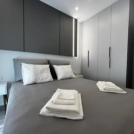 Apartment Oasis In With 500 Mbps Internet Thessaloniki