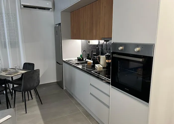 Oasis In With 500 Mbps Internet Apartment Thessaloniki