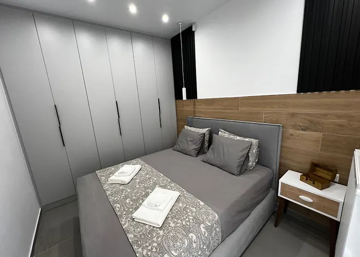 Oasis In With 500 Mbps Internet Thessaloniki
